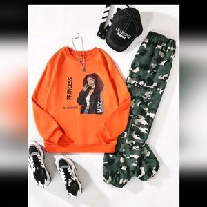 Tween Girl Figure & Slogan Graphic Pullover & Camo Print Pants